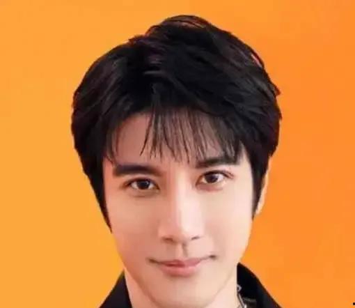 娱乐圈大瓜吃瓜是谁,揭秘“吃瓜群众”背后的神秘力量